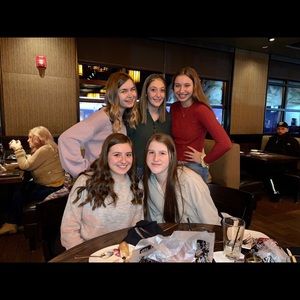 Meet your Posher, Natalie